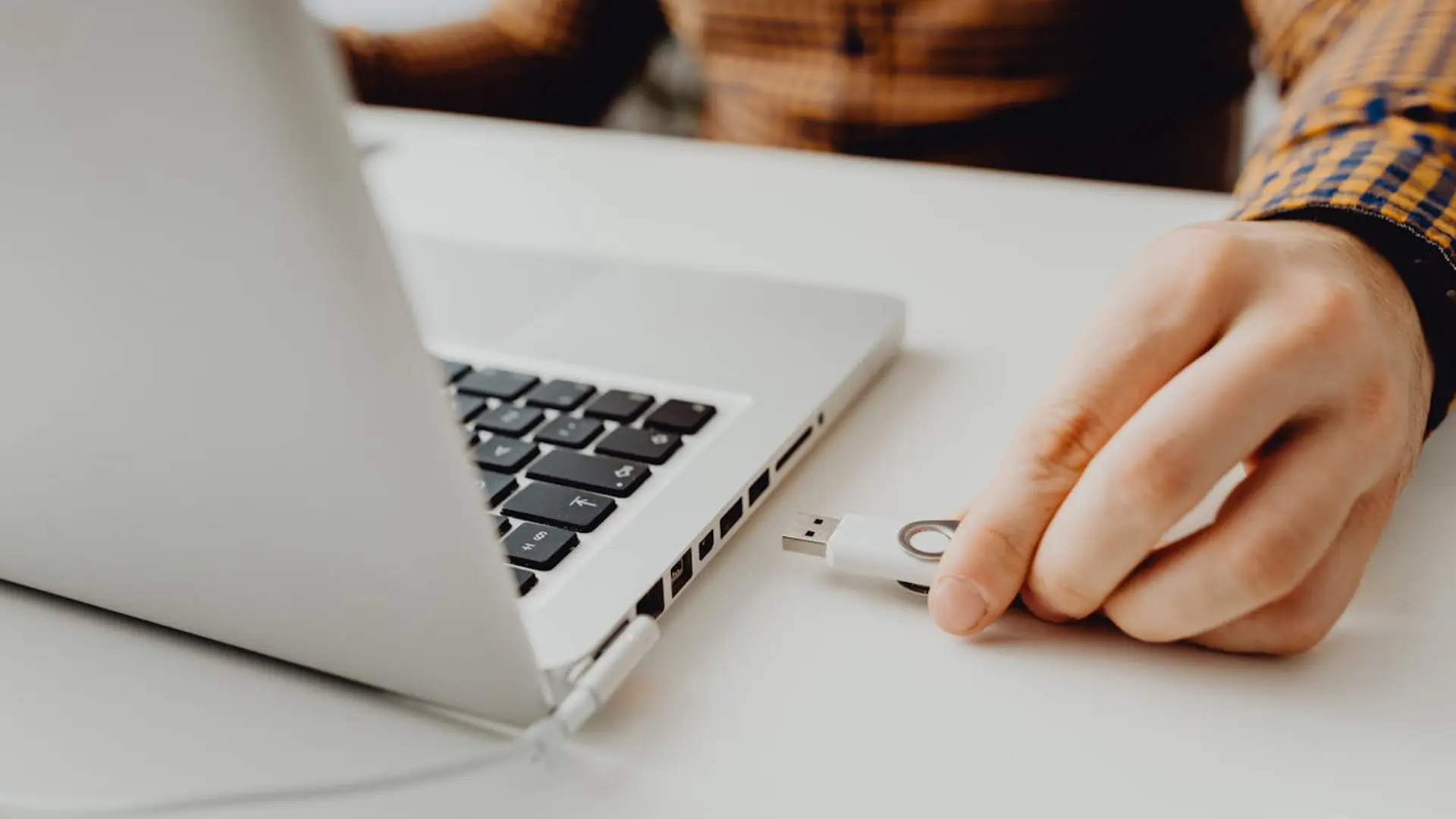 Updates to Cayman's Beneficial Ownership Regime: Access Restrictions and Legitimate Interest Regulations