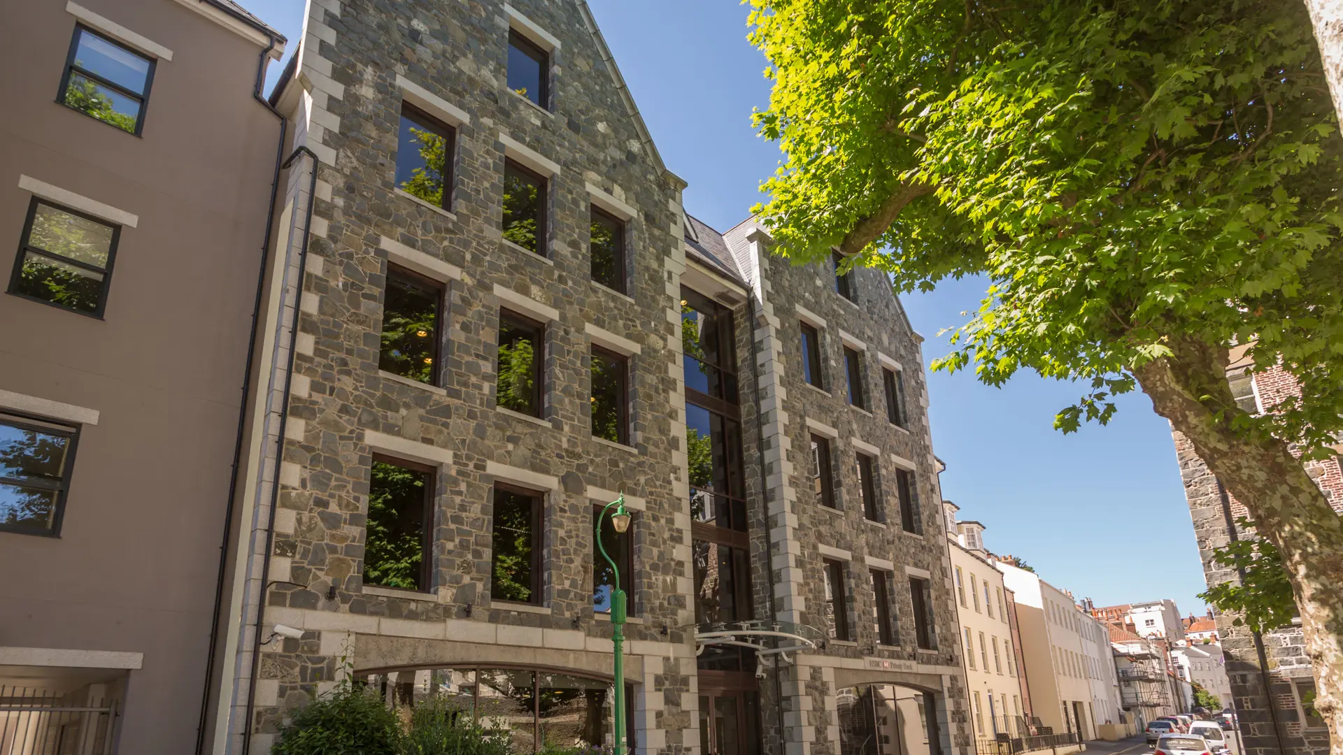 Jakob International Inc v HSBC Private Bank (Suisse) SA, Guernsey Branch