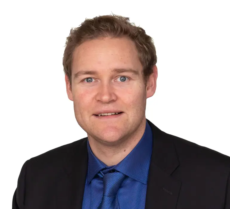 Simon  Heggs